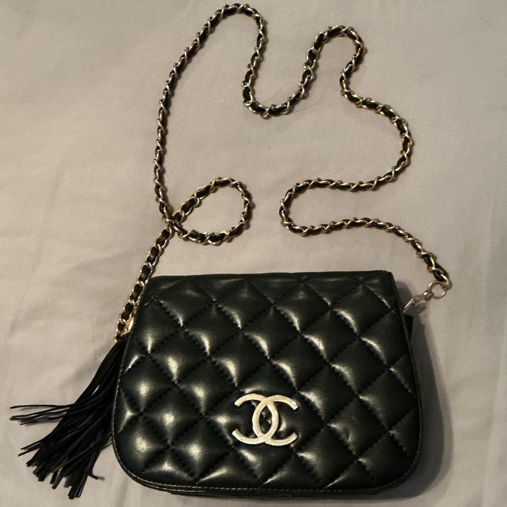 Elegant Black Quilted double flap Crossbody Bag